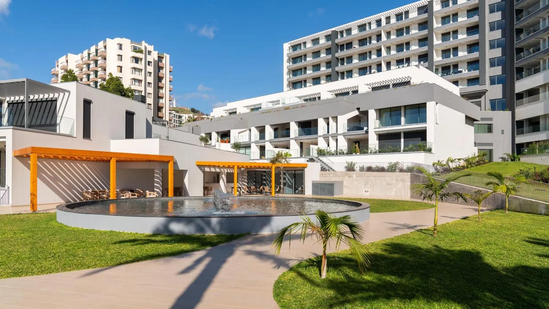 With Pool And Sea View - Acqua Residence III Funchal  Portogallo
